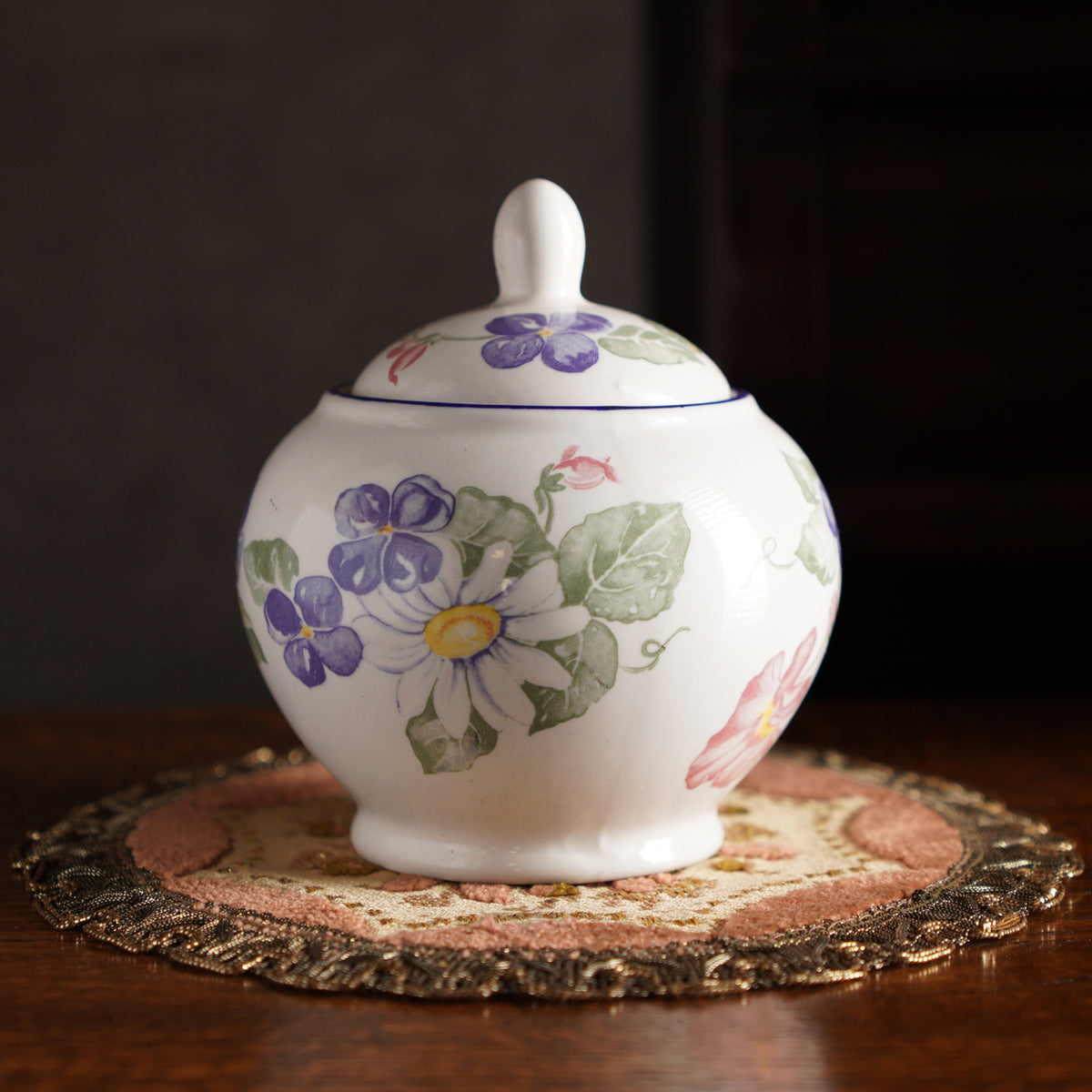 英國Staffordshire "Moselle"系列糖罐