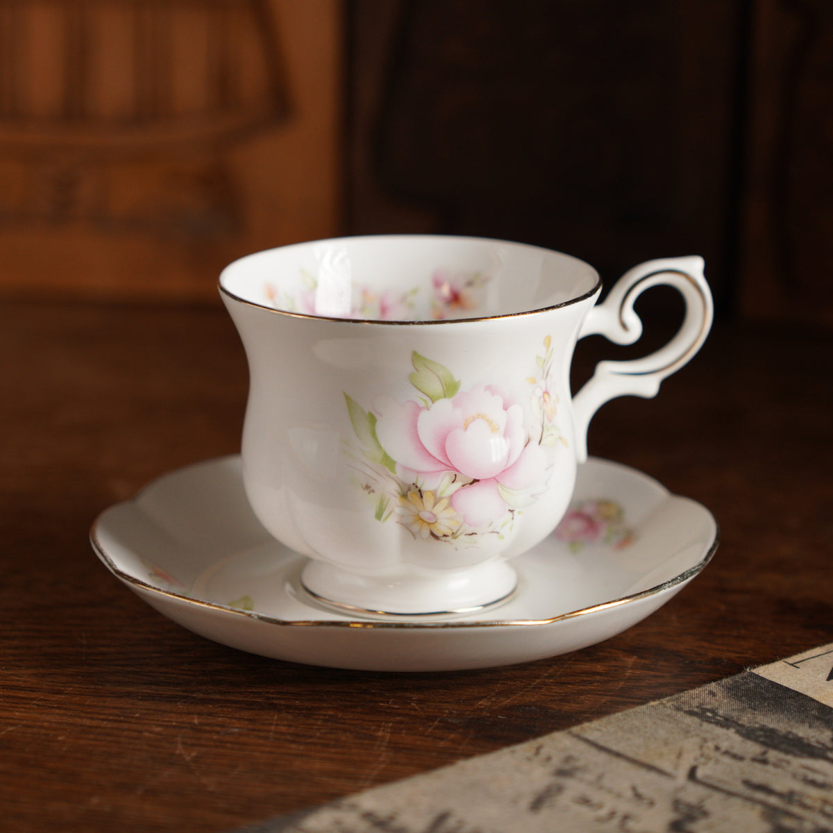 英國Royal Canterbury "Satsuma "系列細骨瓷杯組