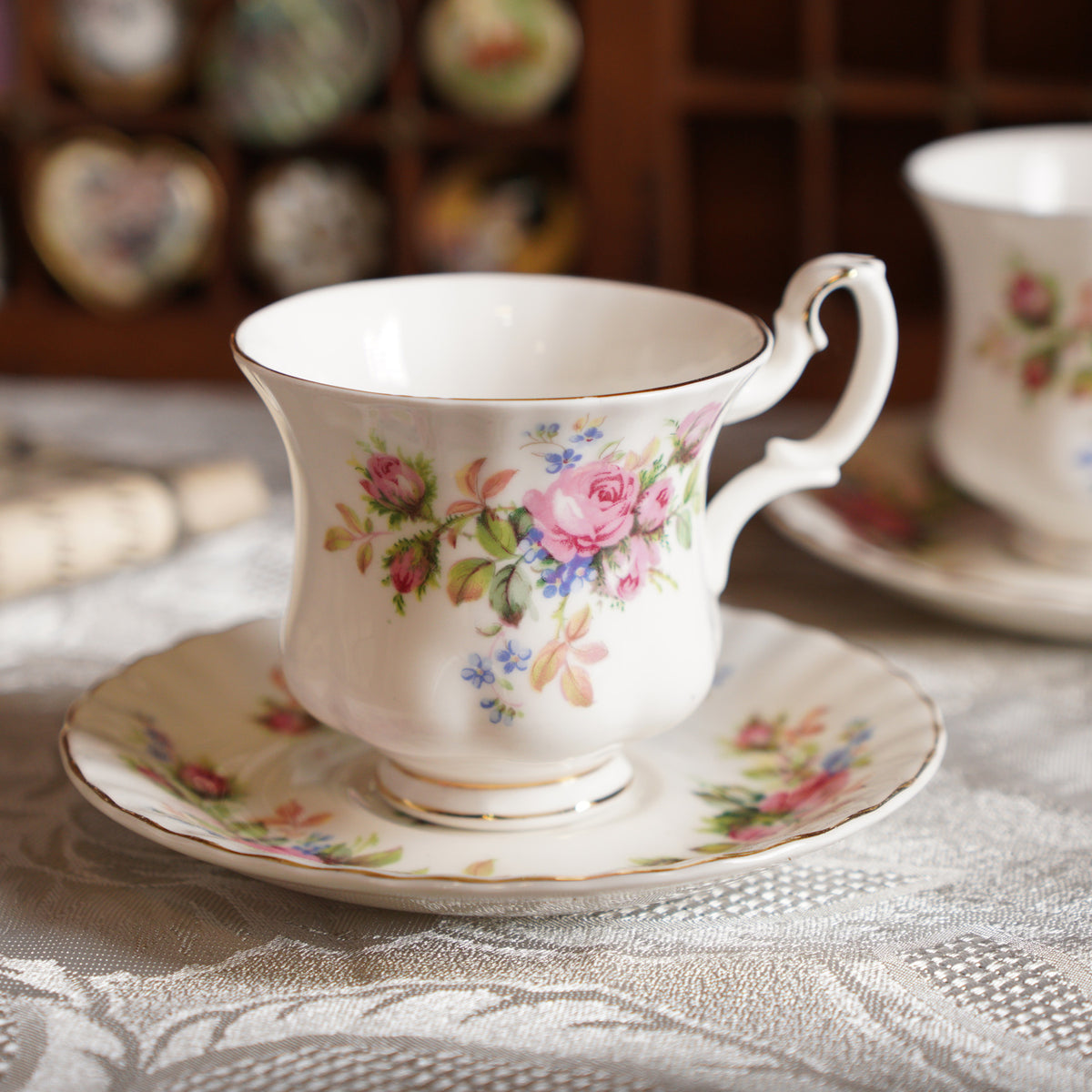 英國名瓷Royal Albert "Moss Rose"系列22k金骨瓷杯組