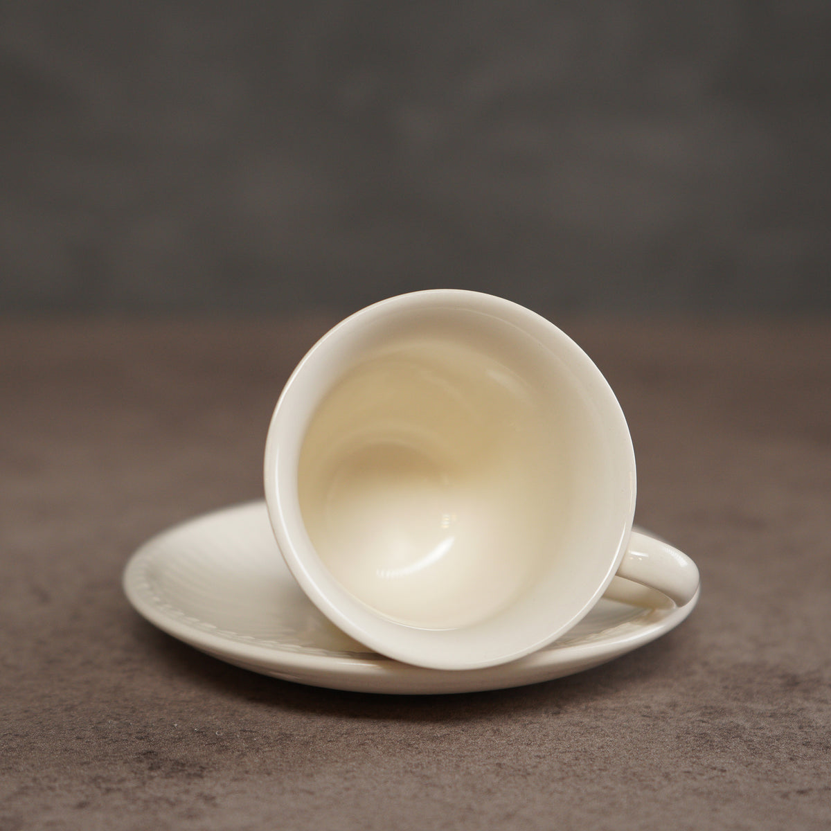 英國Wedgwood "荊棘薔薇"系列茶杯/咖啡杯組