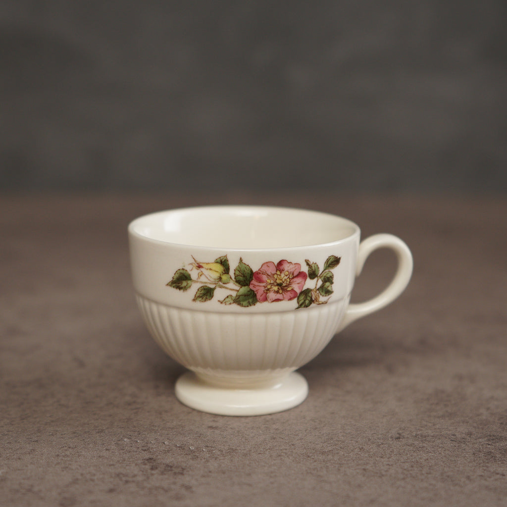 英國名瓷Wedgwood"荊棘薔薇"系列茶杯/咖啡杯組