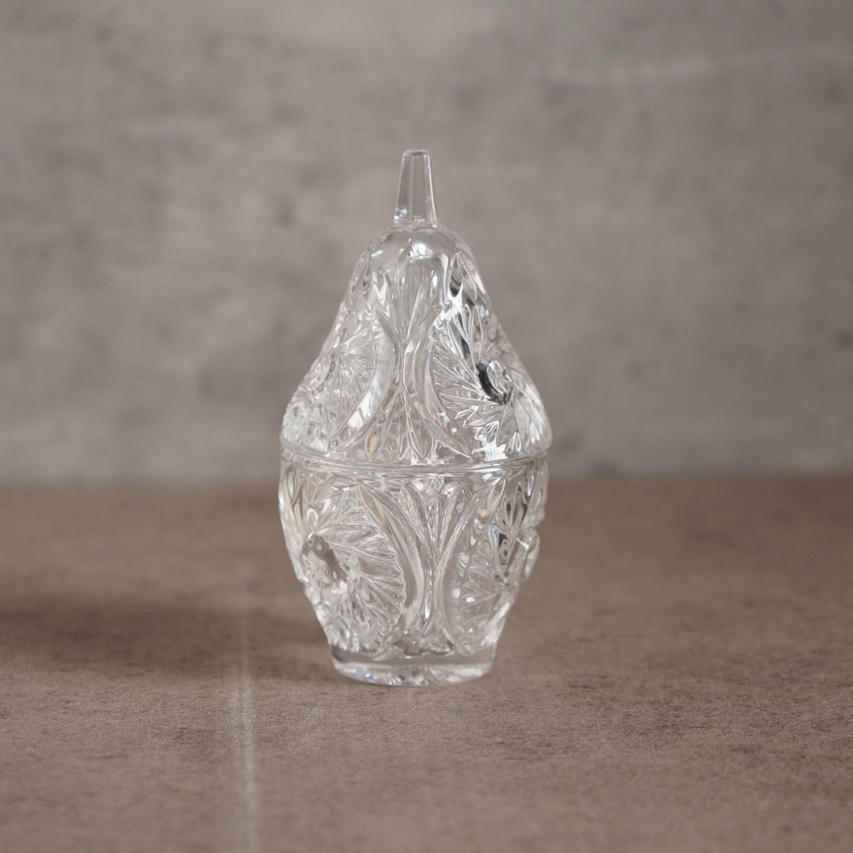德國Anna Hütte手工切割梨形24%鉛水晶飾品盒