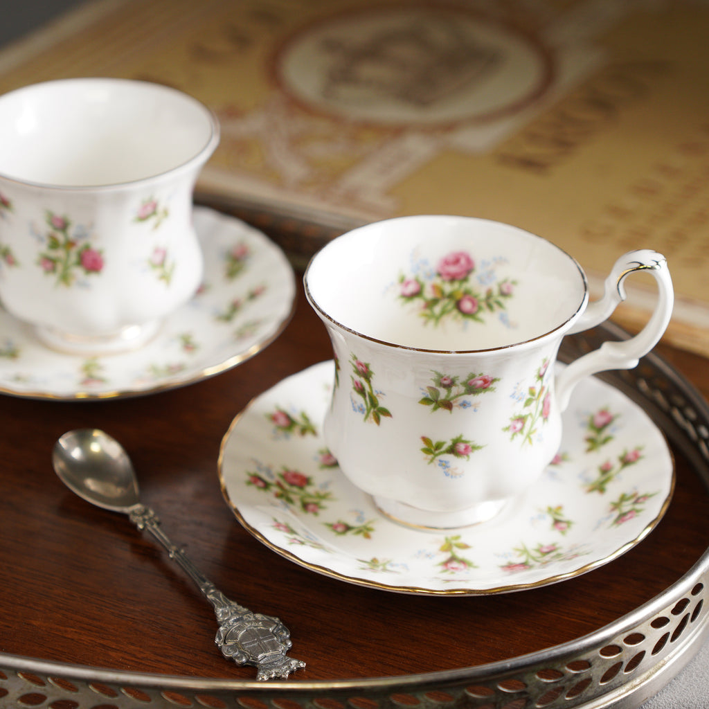 英國Royal Albert “Winsome”系列22k金骨瓷茶杯組
