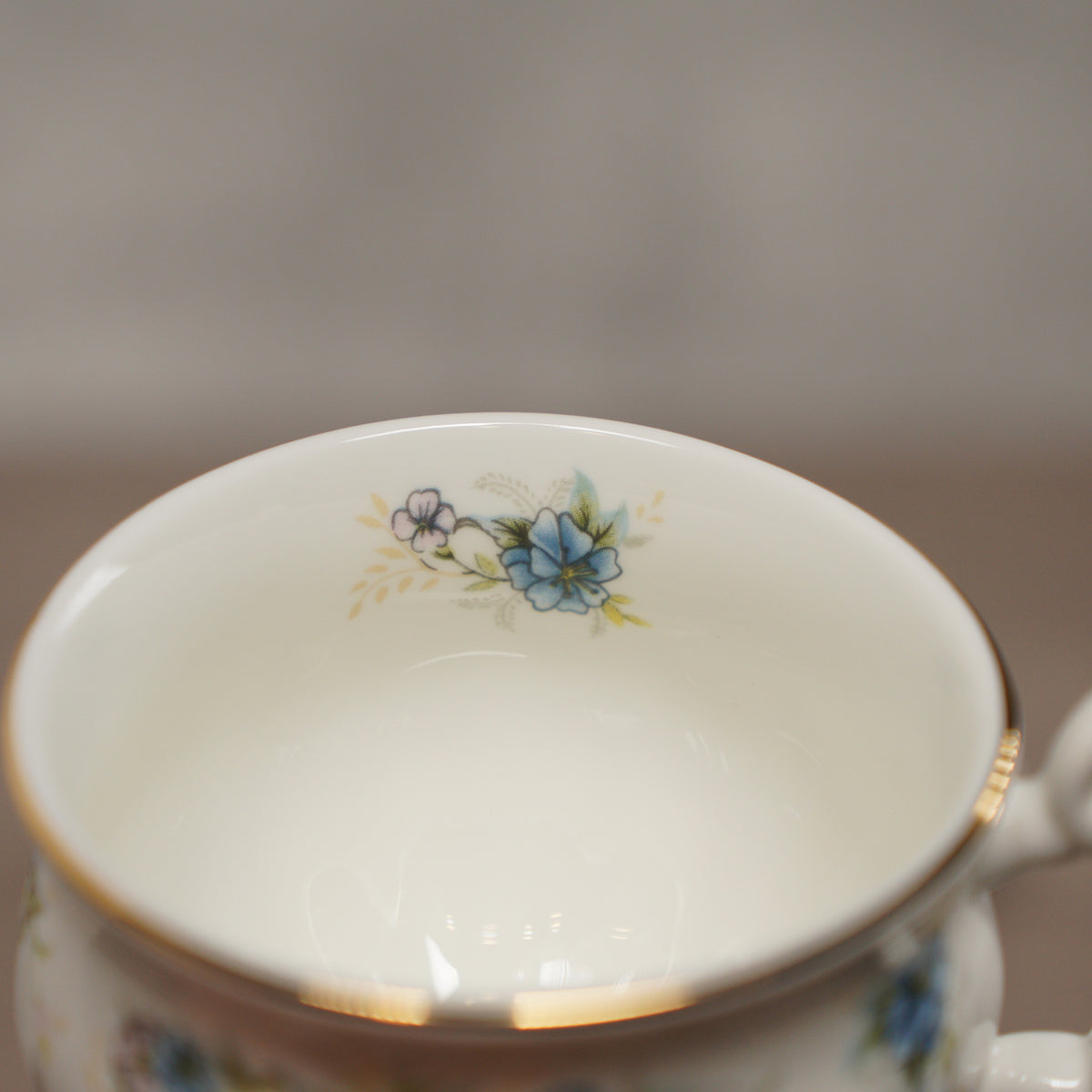 英國Royal Canterbury“Hanley”系列細骨瓷杯組