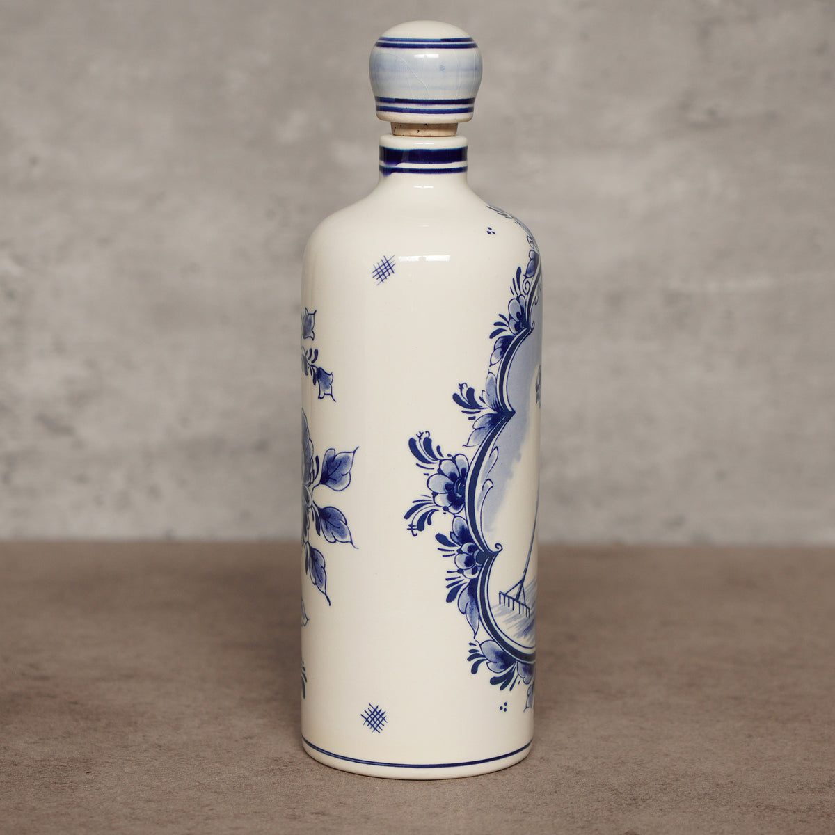 荷蘭Delft Blue風格"道路建設"琴酒瓶