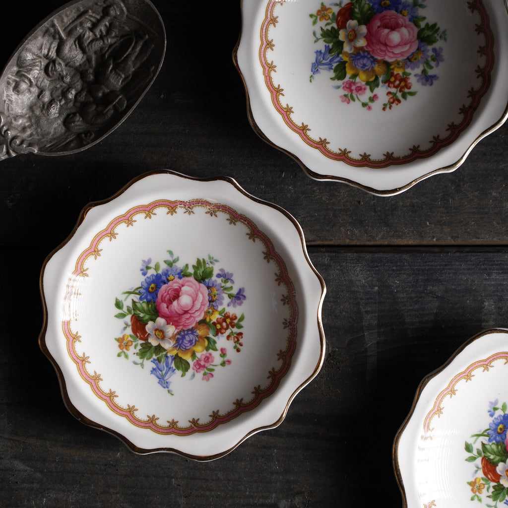 英國Royal Albert "Lady Carlyle "系列骨瓷小碟
