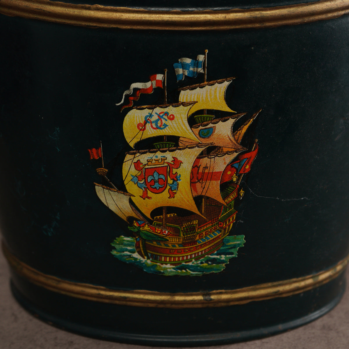 荷蘭戰艦石墨綠煤炭桶