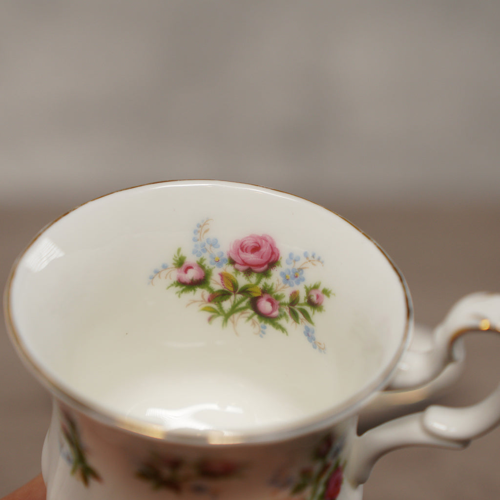 英國Royal Albert “Winsome”系列22k金骨瓷茶杯組