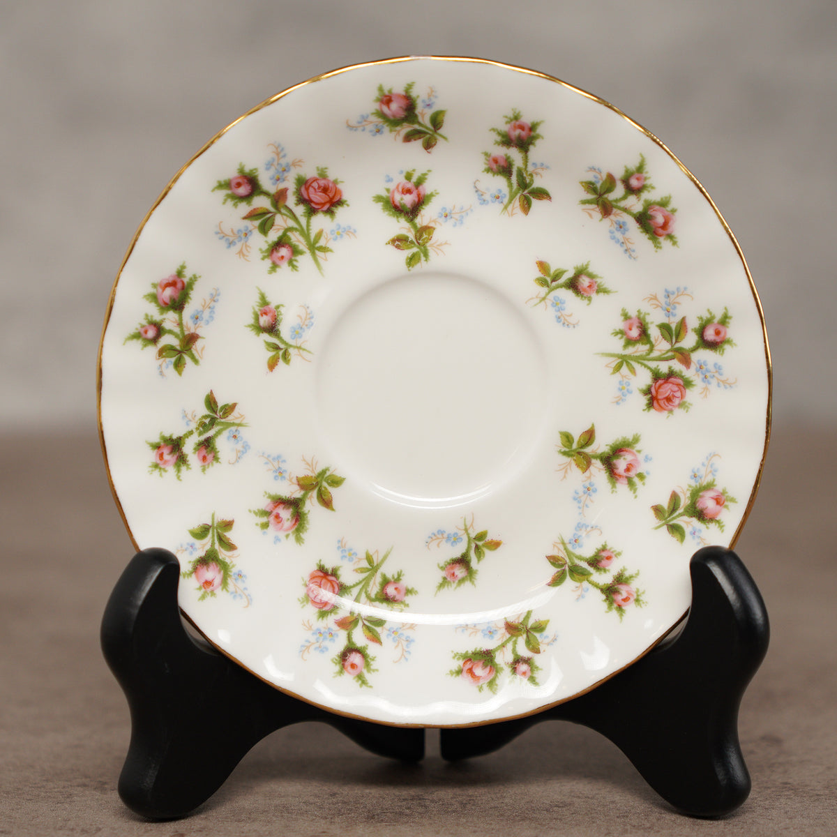 英國Royal Albert “Winsome”系列22k金骨瓷茶杯組