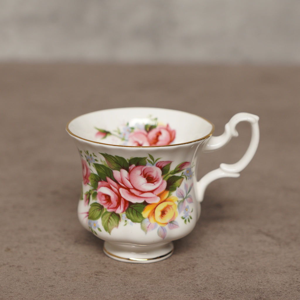 英國Royal Albert "夏日時光"系列22k金骨瓷杯組