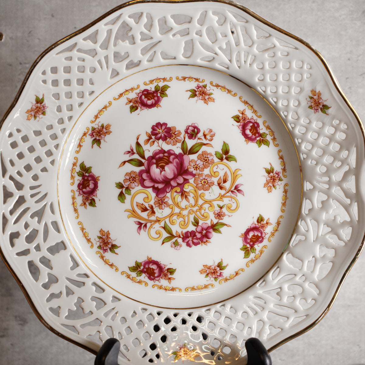 德國名瓷Schumann舒曼半手繪玫瑰鏤空盤