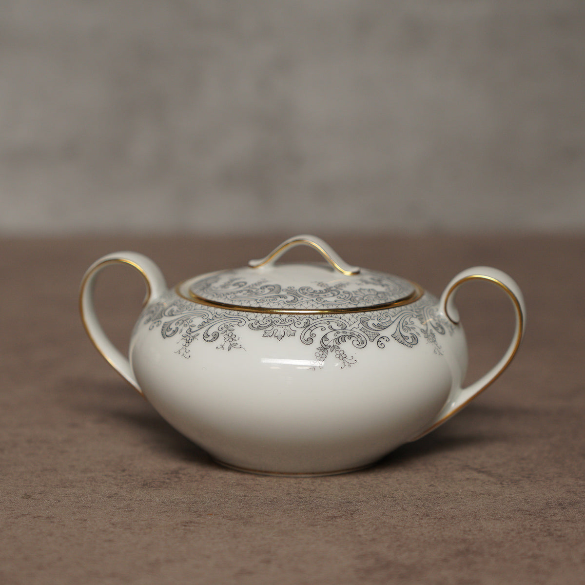 德國獅牌Hutschenreuther茛苕葉雙耳糖罐