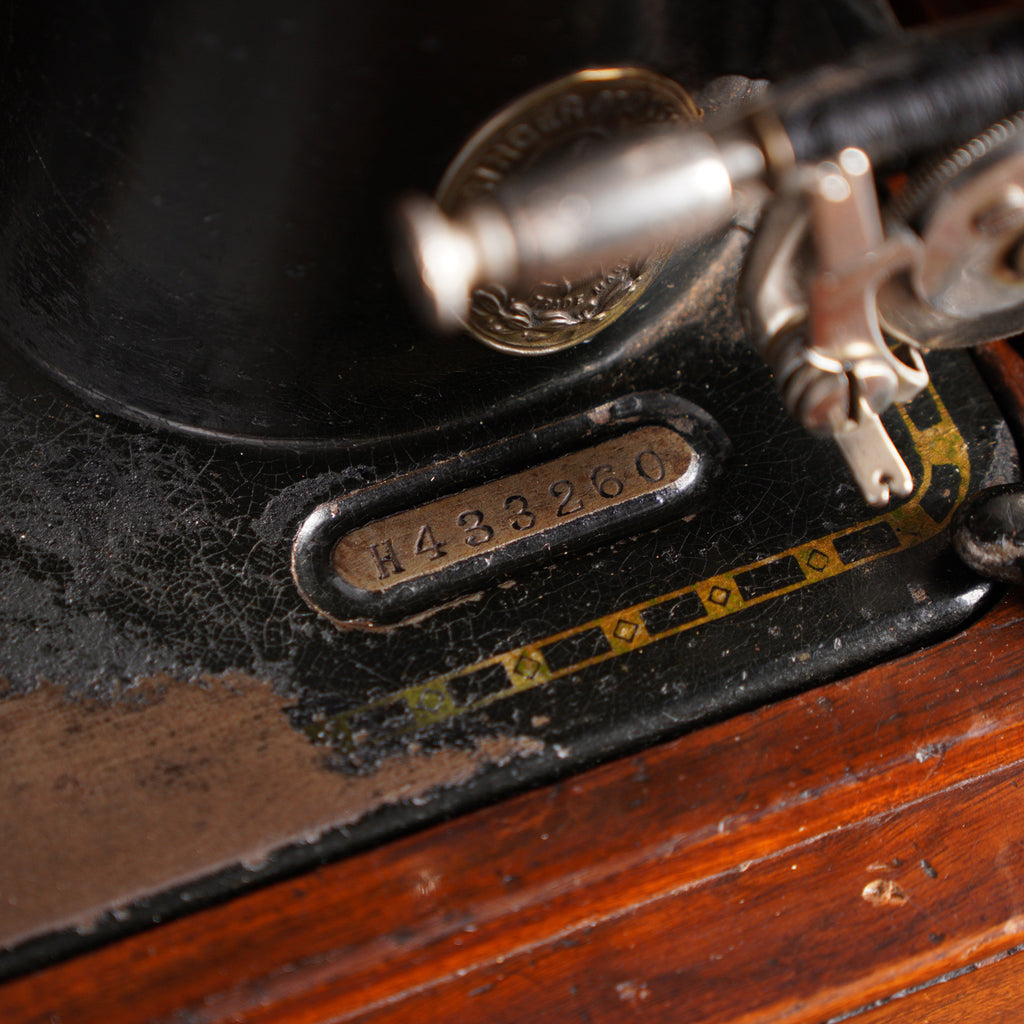 1906年Singer 28古董手搖縫紉機