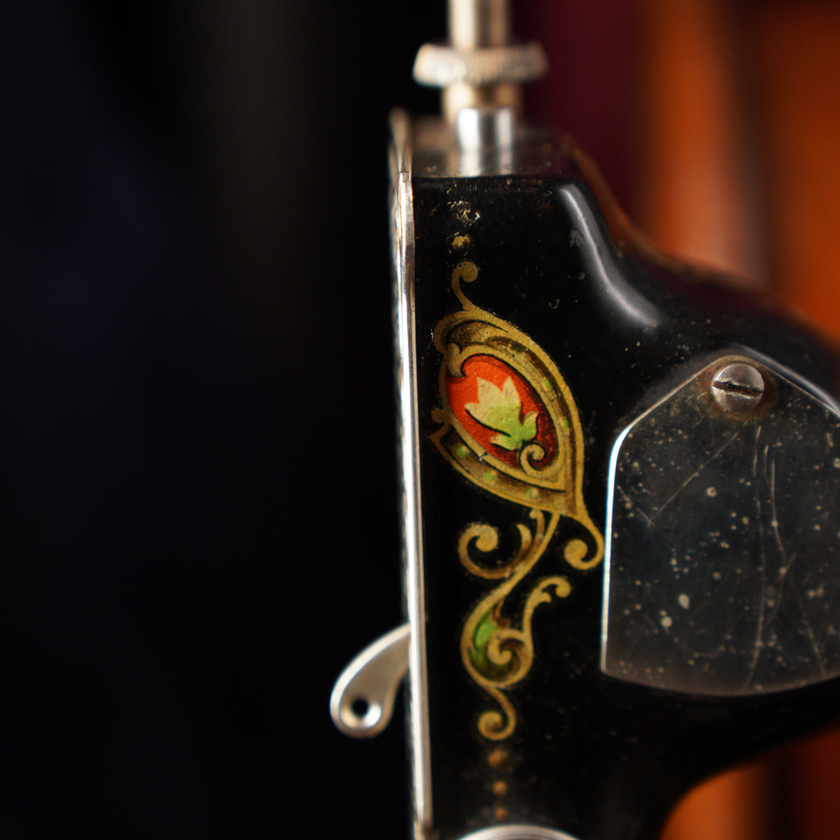 1920年Singer 128K手搖古董縫紉機