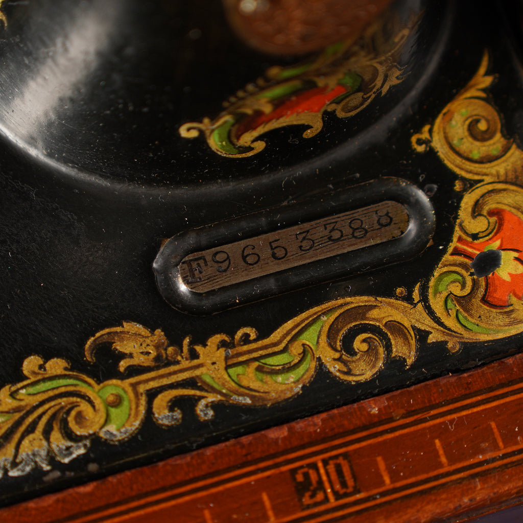 1920年Singer 128K手搖古董縫紉機