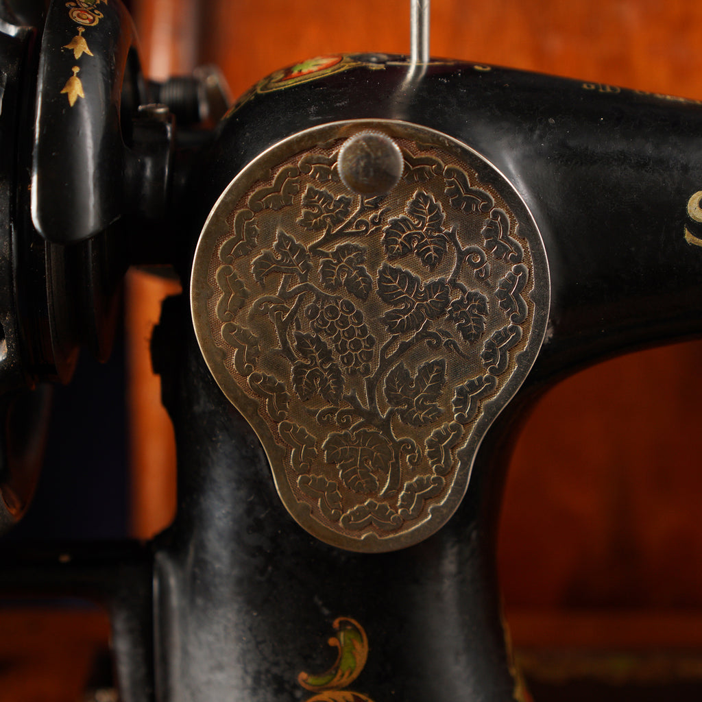 1920年Singer 128K手搖古董縫紉機