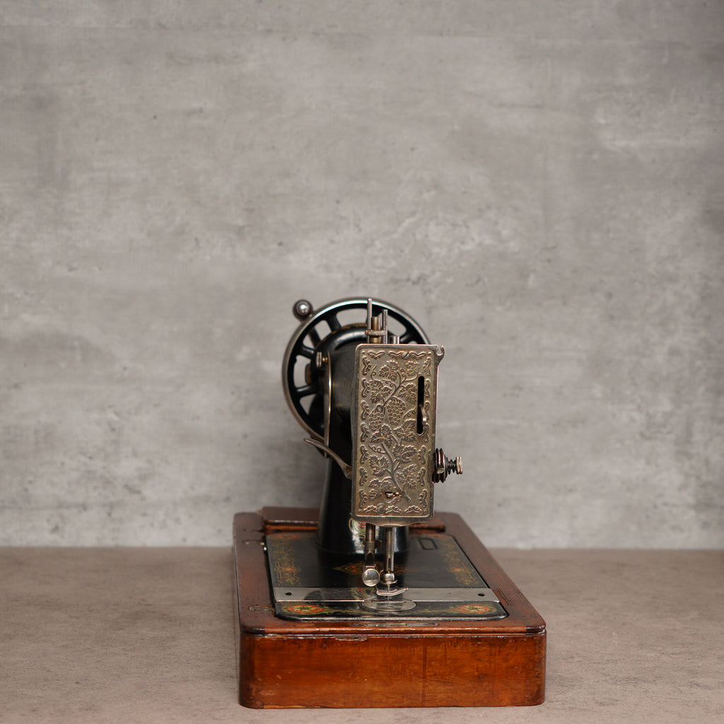 1920年Singer 128K手搖古董縫紉機