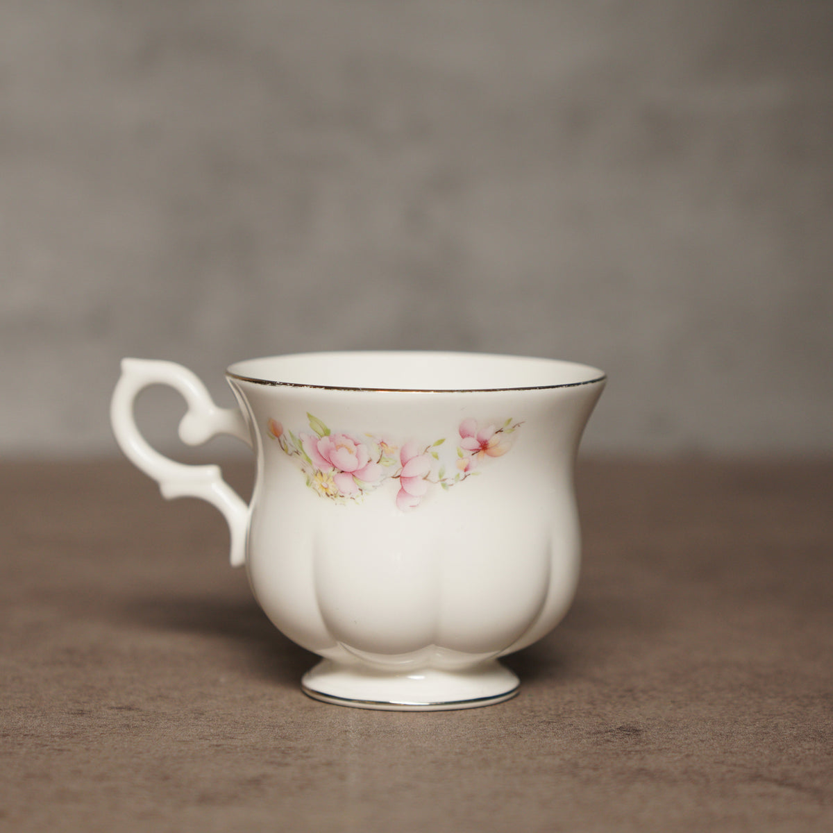 英國Royal Canterbury "Satsuma "系列細骨瓷杯組