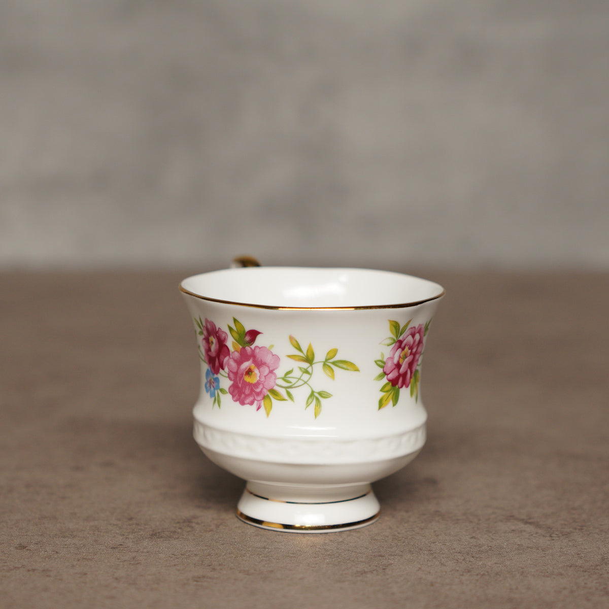 1970英國Royal Ascott"女王花園"系列細骨瓷杯組