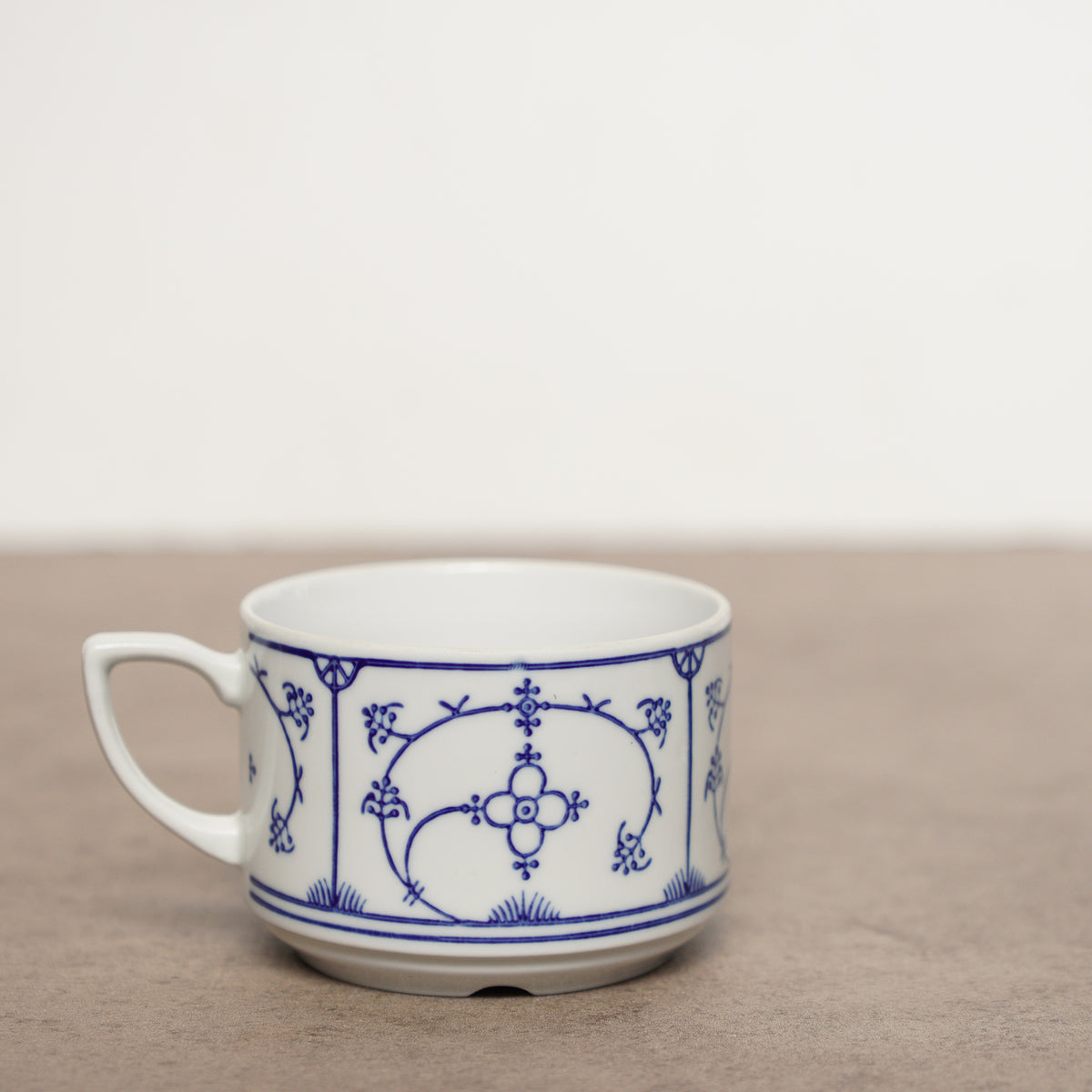 東德Jäger唐草紋Blau Saks茶杯組