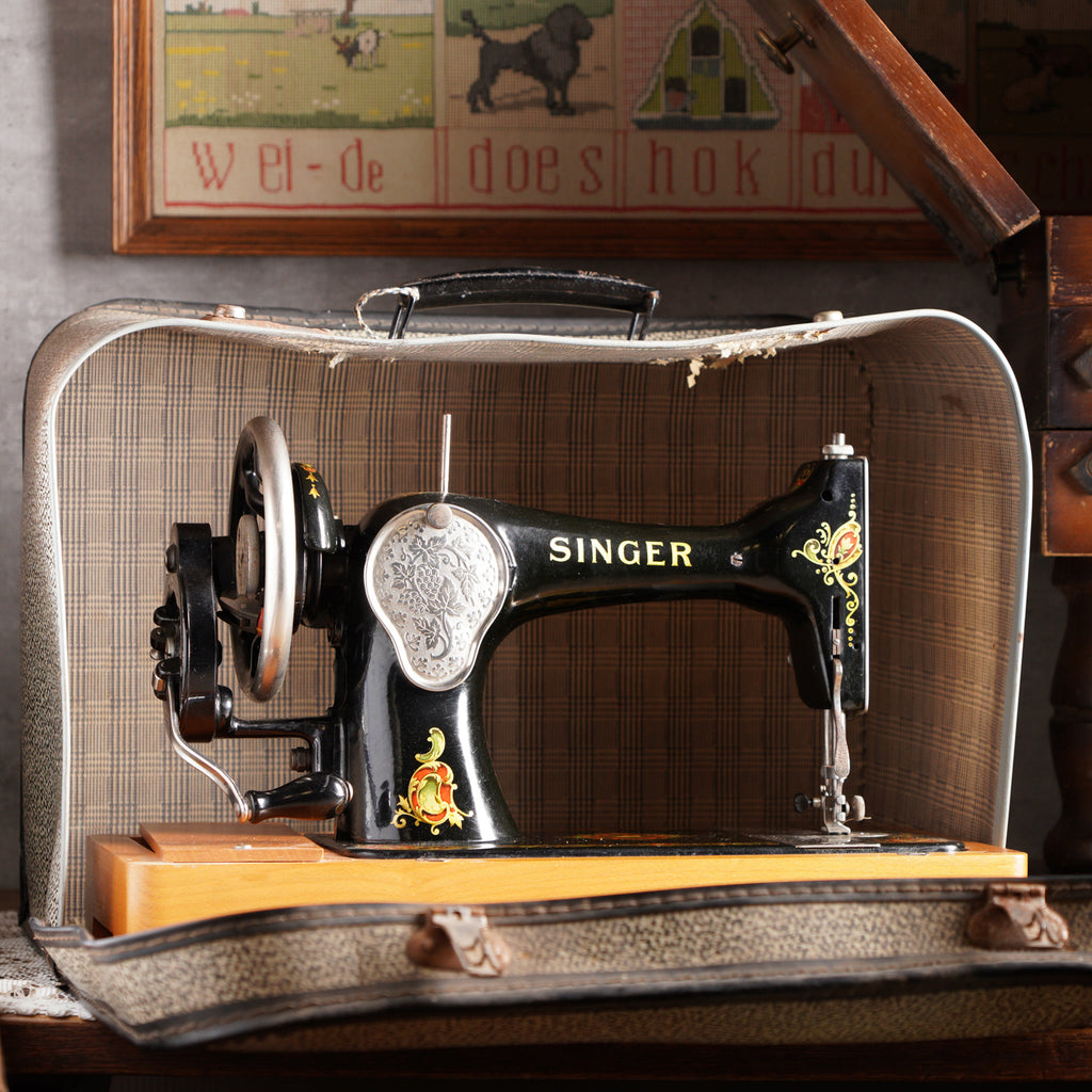 1938年Singer 128K手搖古董縫紉機