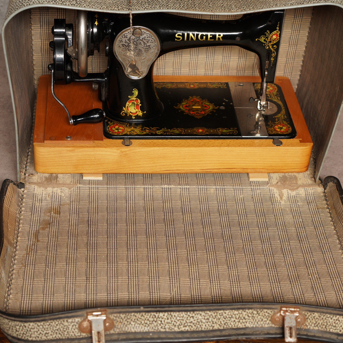 1938年Singer 128K手搖古董縫紉機