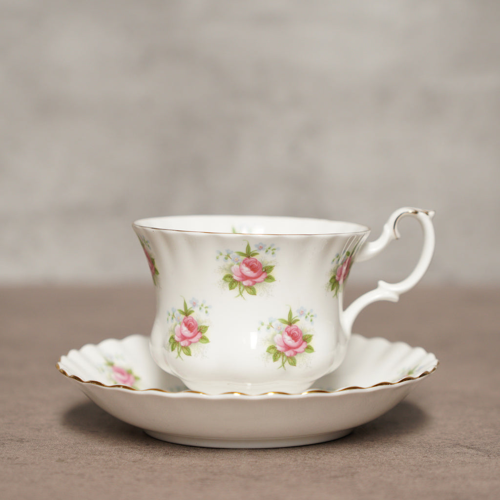 英國Royal Albert"勿忘我玫瑰"22k金His &amp; Hers骨瓷杯組