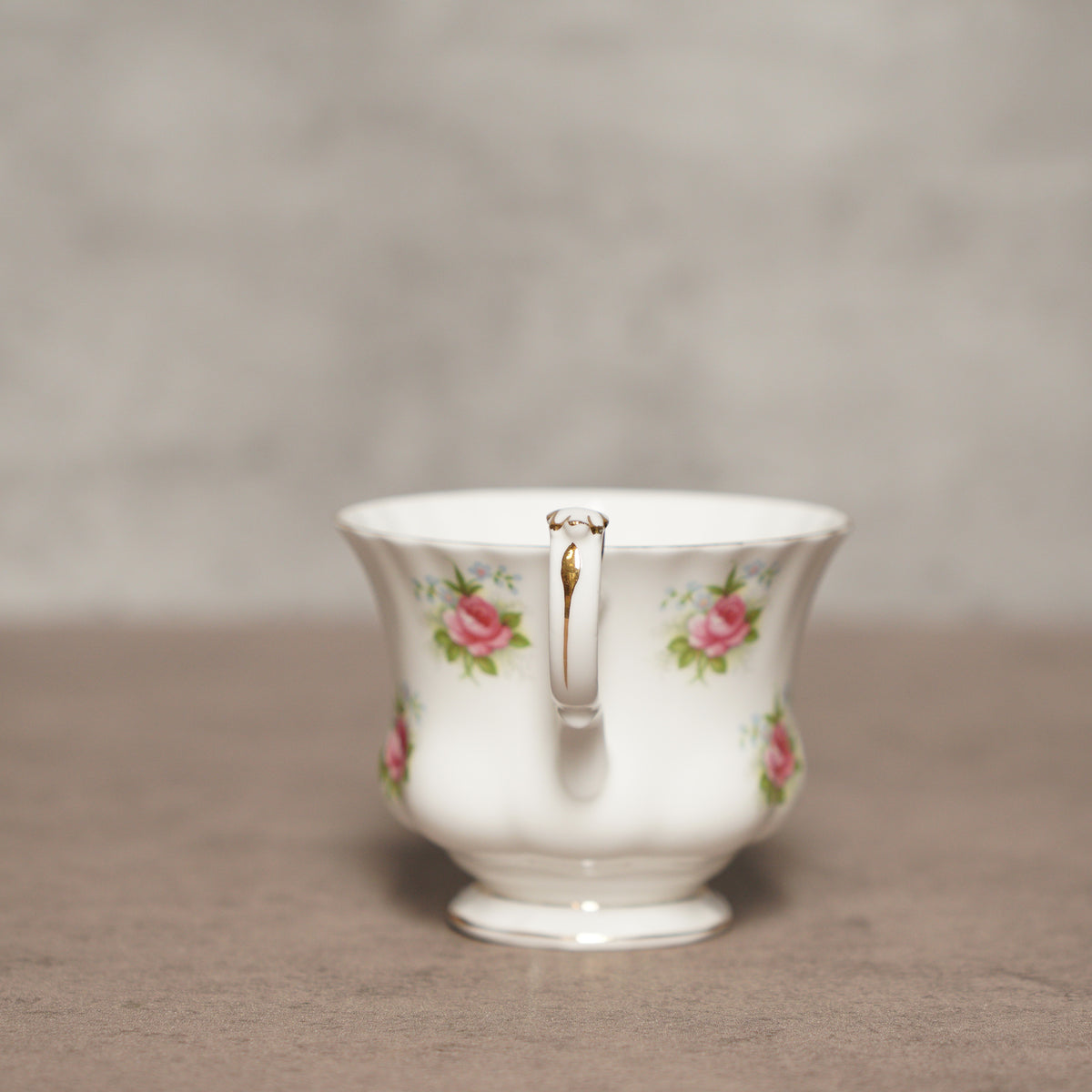 英國Royal Albert"勿忘我玫瑰"22k金His &amp; Hers骨瓷杯組