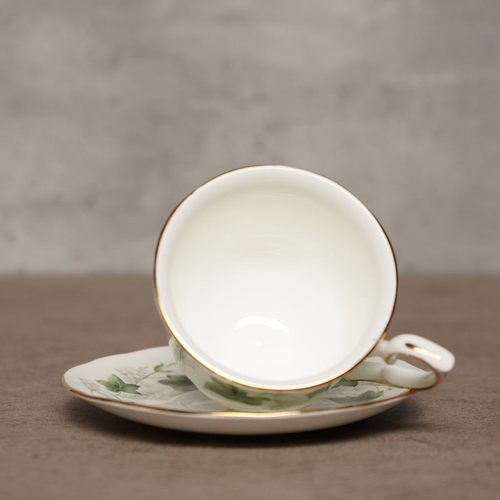 1961英國Duchess“常春藤”描金細骨瓷對杯組